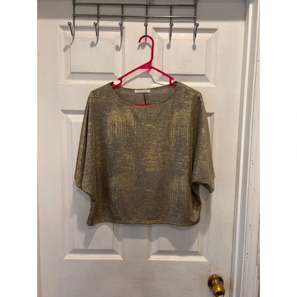 Caution to the Wind Womens Gold Metallic Foil Dolman Sleeve Boxy Crop Top Small‎